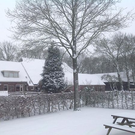 Bed & Breakfast Orvelte Bagian luar foto